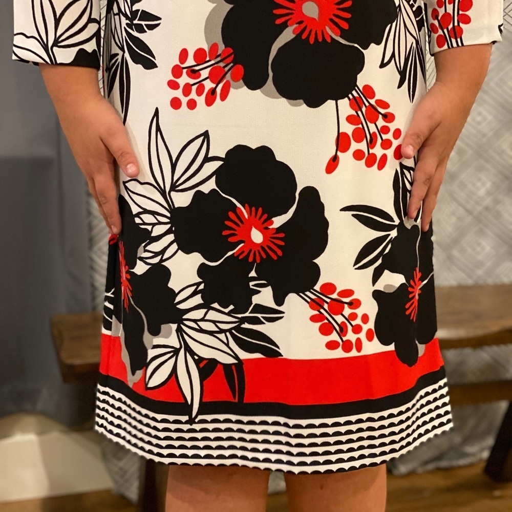 Nine West Floral Crepe Shift Dress - Picture 9 of 12